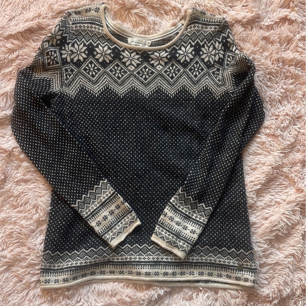 H&M Snowflake Pattern Sweater